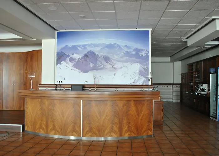 Hotel Restaurante Dama de Baza